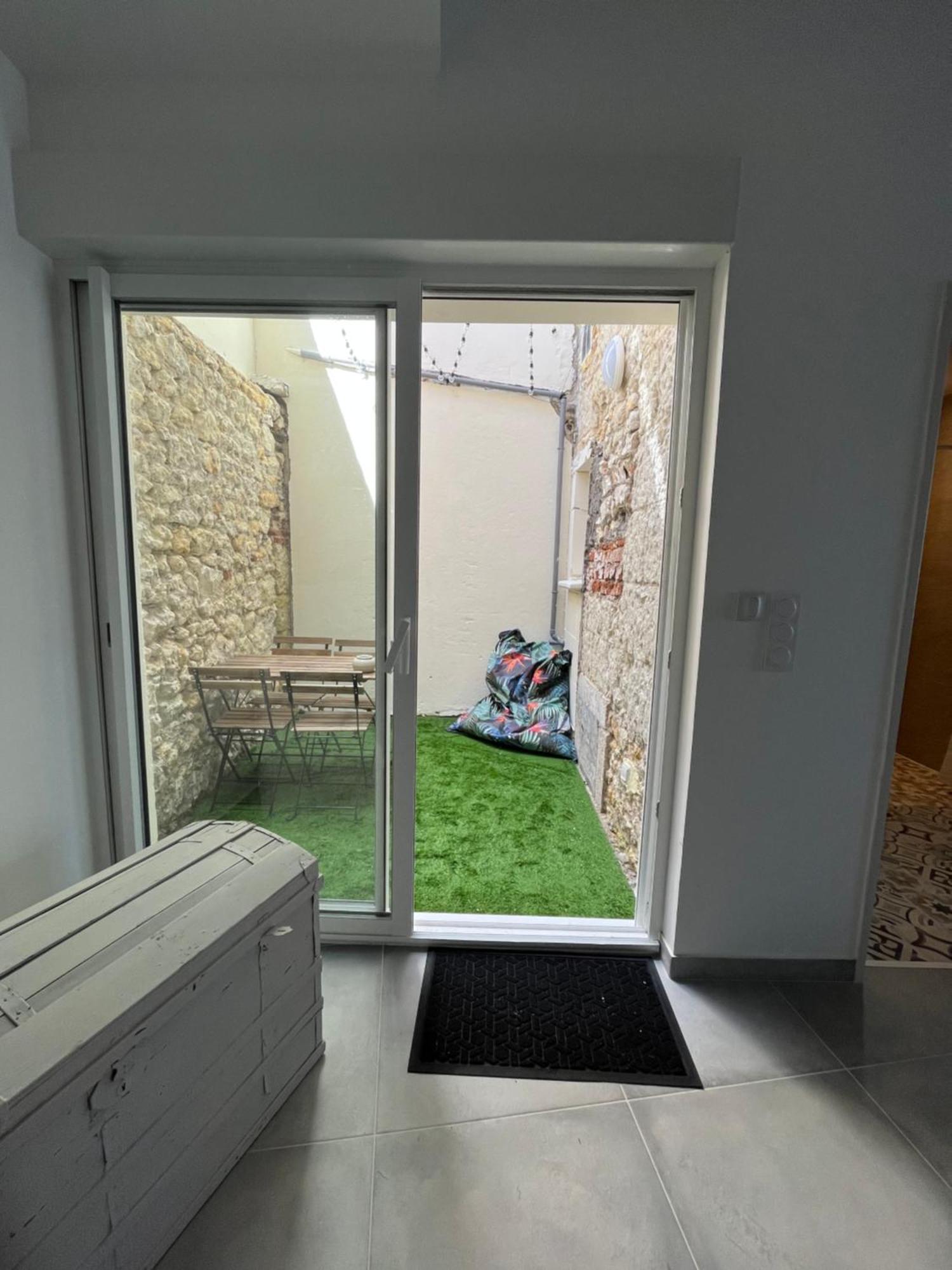 Loft Avec Terrasse Au Pied Du Chateau Amboise Esterno foto